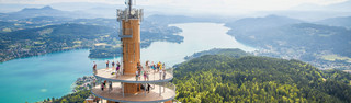 Aussichtsplattform am Pyramidenkogel im Sommerurlaub in Kärnten