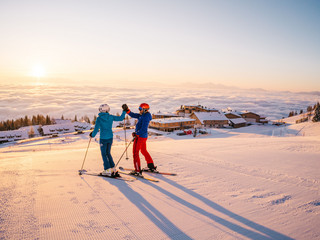Skifahrer auf der Gerlitzen in Kärnten im Skiurlaub