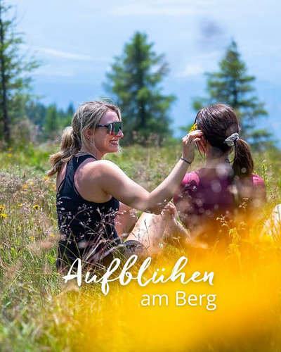 Aufblühen am Feuerberg bald werden wir wieder durch die blühenden Almwiesen wandern, die uns dran erinnern: auch wir sind Natur. Auch wir dürfen wachsen, wandeln, aufblühen.